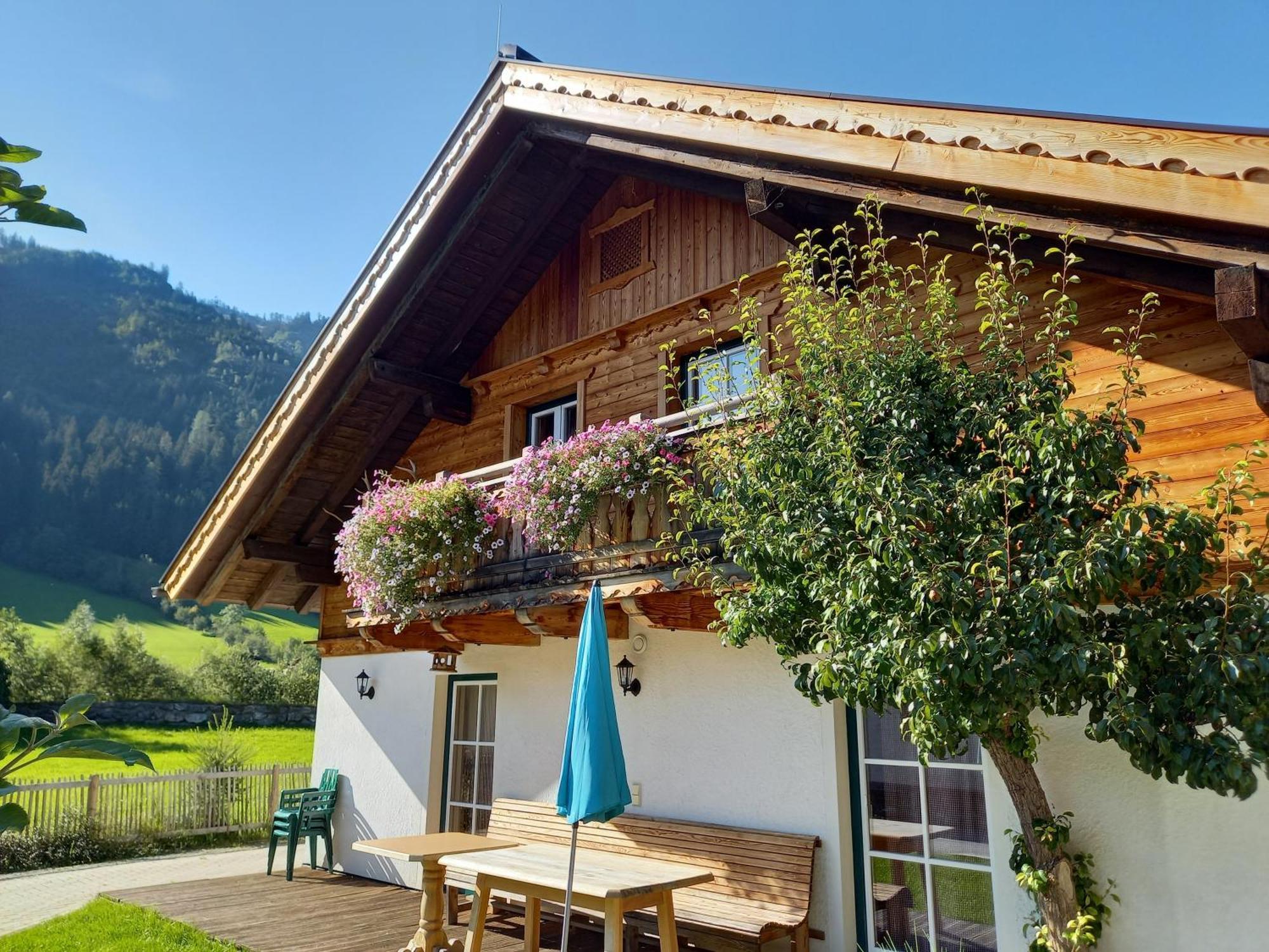 Birnbaum Chalets Grossarl Buitenkant foto
